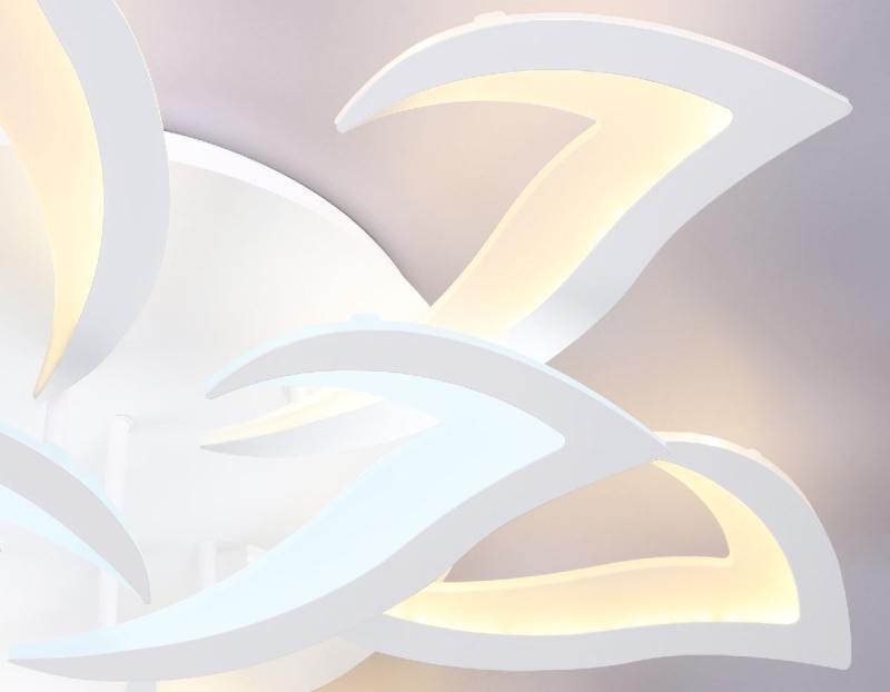 Потолочная люстра Ambrella Light Acrylica FA4473